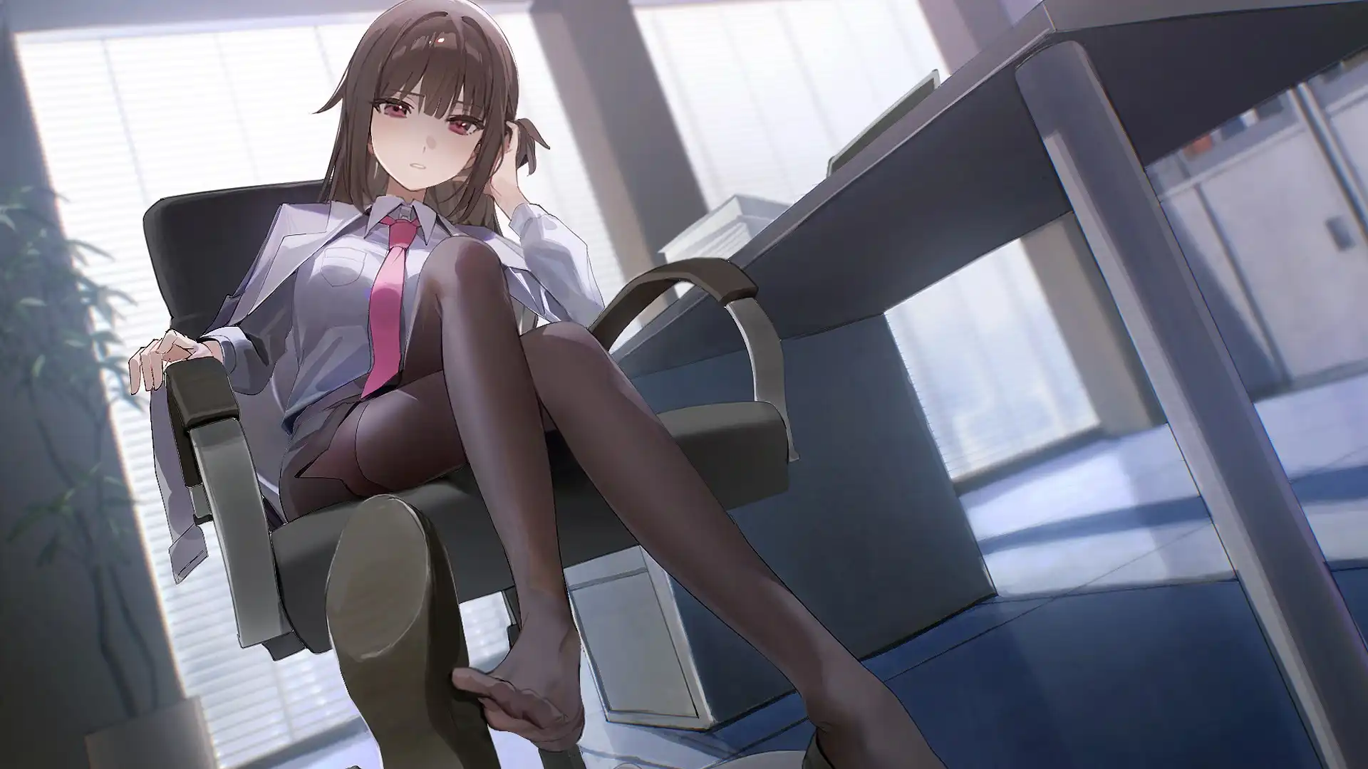 發現女同事隱藏的另一面　《職場的30天》Steam 商店公開